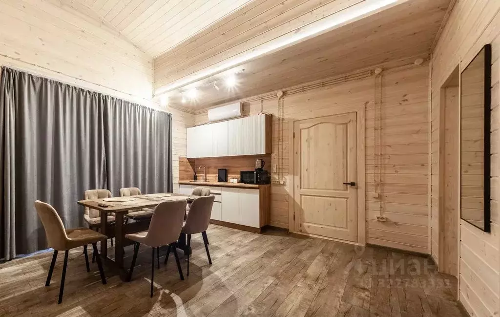 Дом в Алтай, Чемальский район, пос. Усть-Сема пер. Верх-Барангол, 16 ... - Фото 2