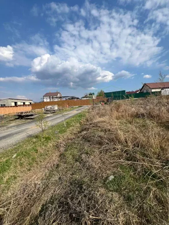 Участок в Приморский край, Владивостокский городской округ, пос. ... - Фото 0