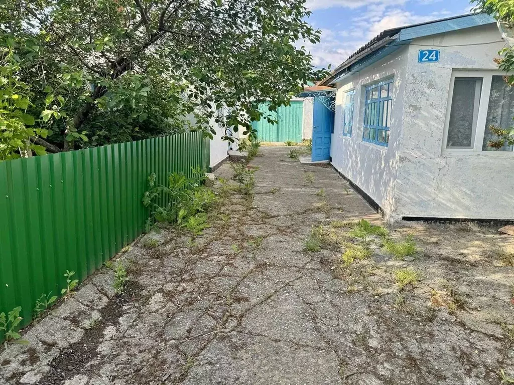 Дом в Крым, Сакский район, с. Крайнее ул. Садовая, 24 (55 м) - Фото 1