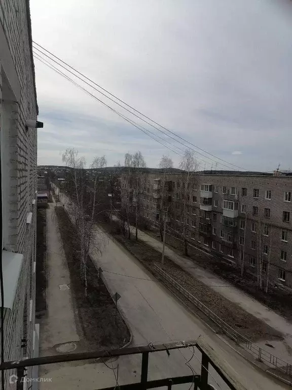 Продаётся 1-к квартира, 1000 м - Фото 1
