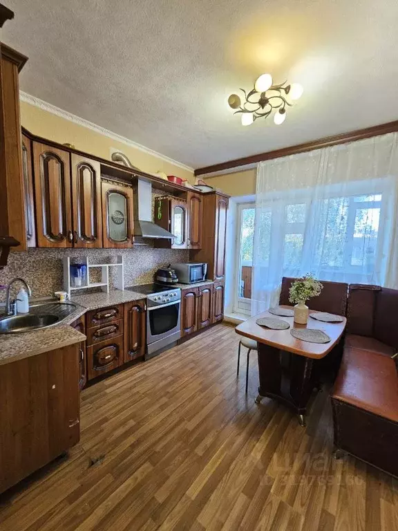 2-к кв. Ханты-Мансийский АО, Сургут просп. Ленина, 50 (55.5 м) - Фото 0