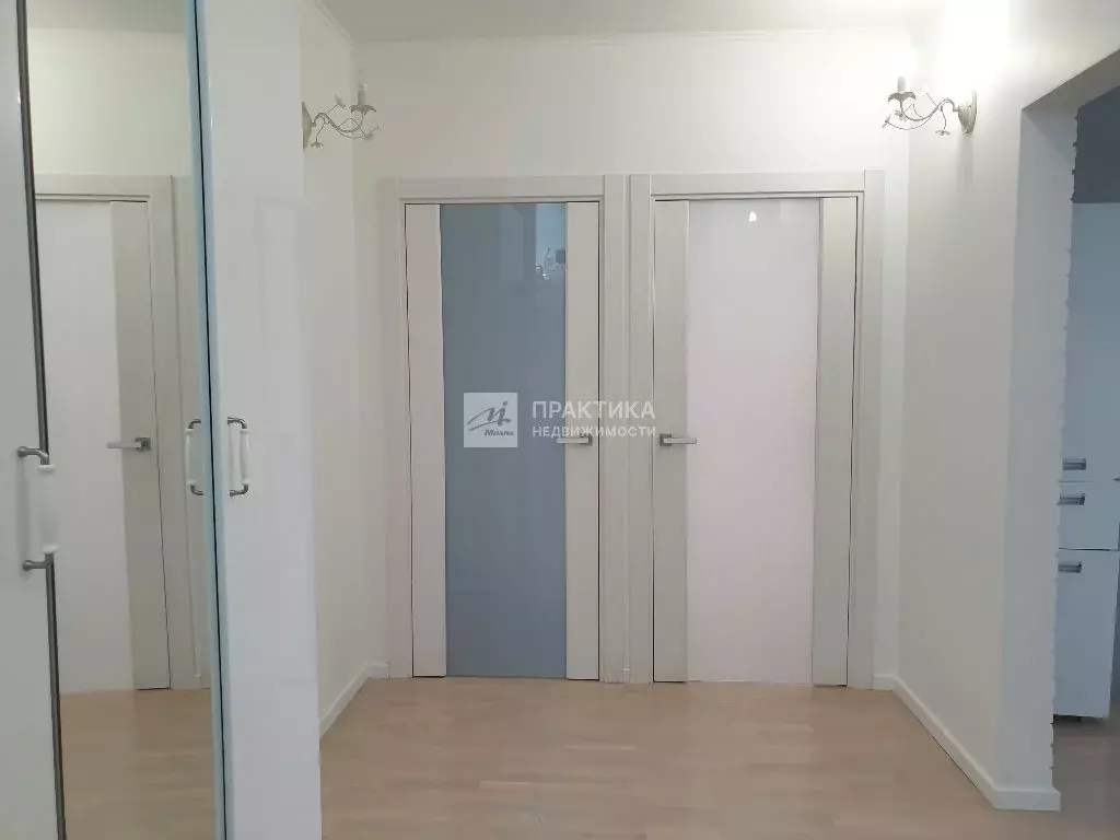 Продается 3-комнатная квартира - Фото 2