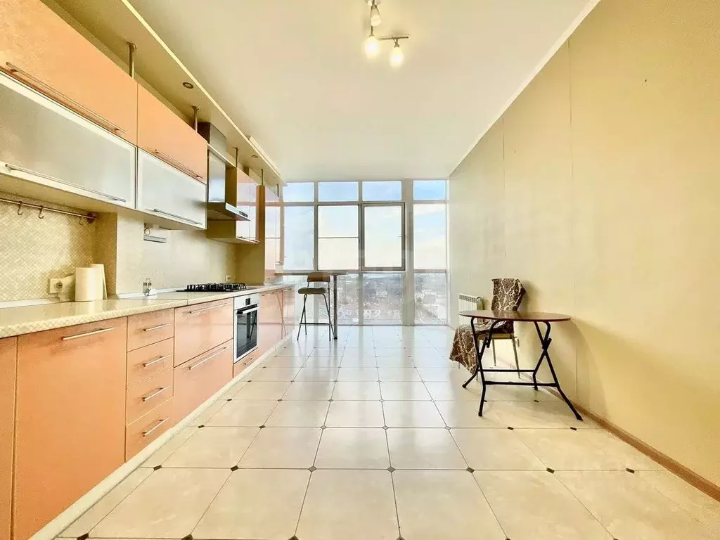 2-к кв. Краснодарский край, Анапа Первомайская ул., 21/2 (82.1 м) - Фото 1