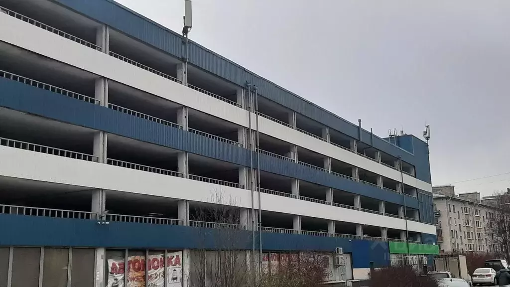 Гараж в Санкт-Петербург ул. Беринга, 23к1 (13 м) - Фото 0
