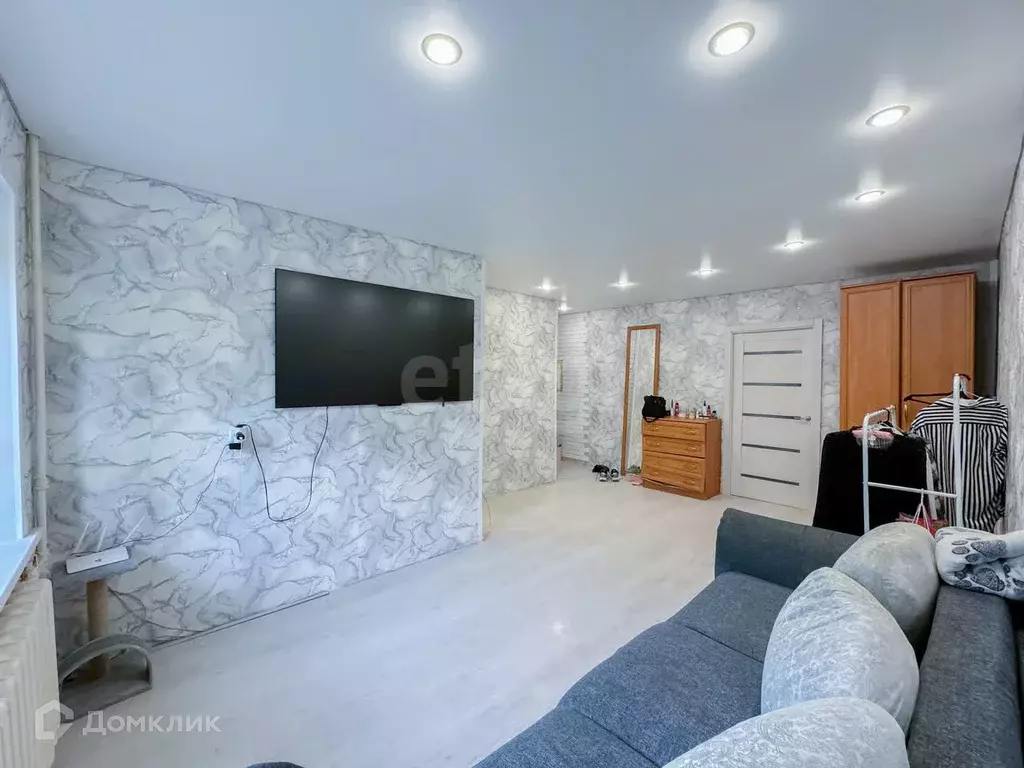 Продаётся 2-к квартира, 42 м - Фото 0