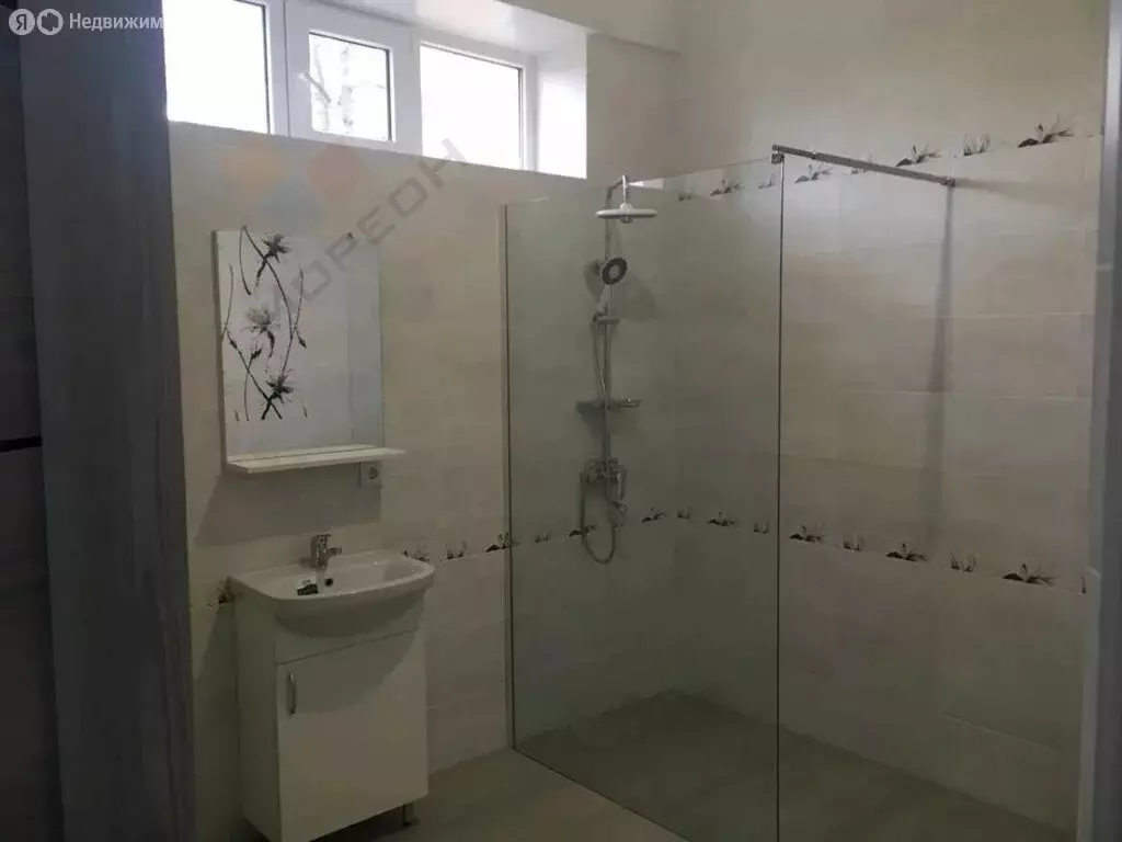 3-комнатная квартира: Хадыженск, Промысловая улица, 32 (146.8 м) - Фото 2