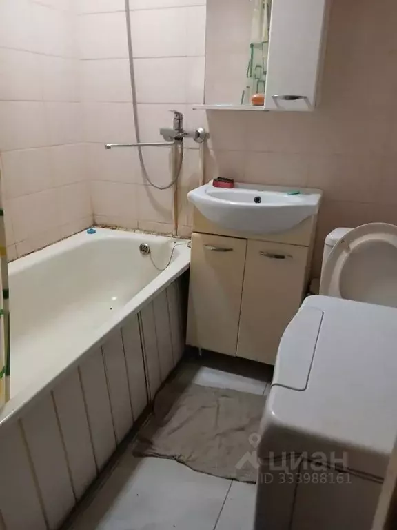 2-к кв. Татарстан, Казань ул. Сафиуллина, 6к2 (37.0 м) - Фото 1