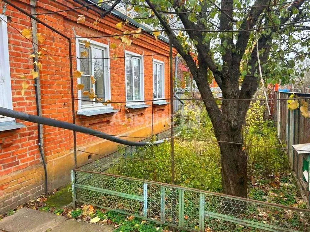 Дом в Краснодарский край, Усть-Лабинск Садовая ул. (100 м) - Фото 1