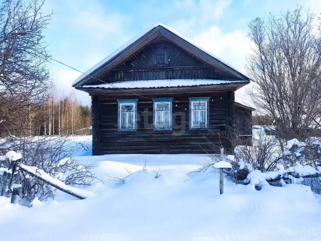 Дом в Костромская область, Шарьинский район, Шангское с/пос, д. ... - Фото 1