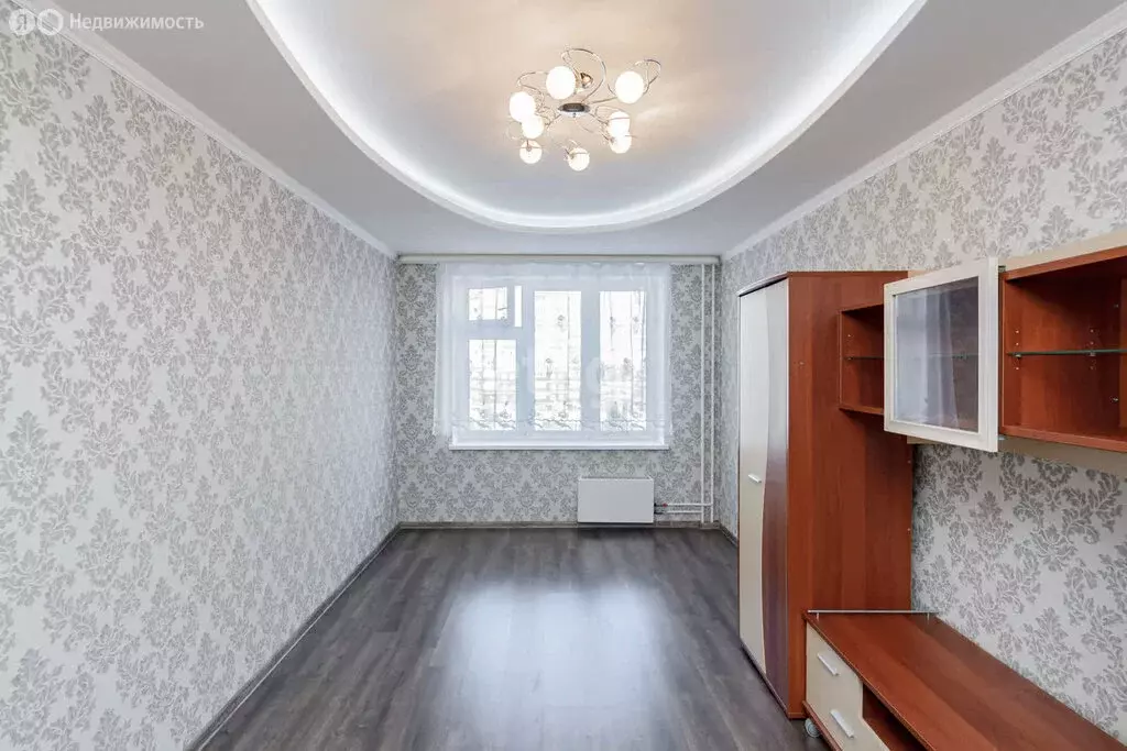3-комнатная квартира: Тюмень, улица Николая Зелинского, 17 (81.9 м) - Фото 2