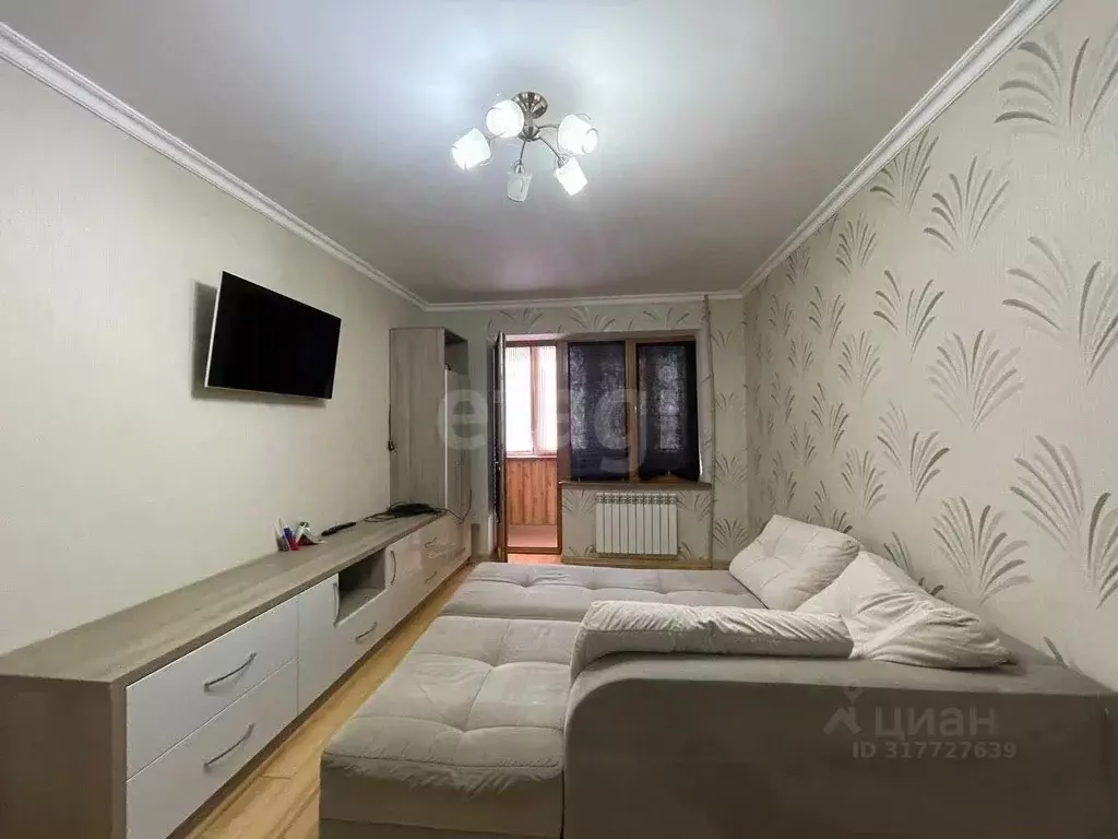 2-к кв. Крым, Симферополь ул. Бела Куна (47.5 м) - Фото 0