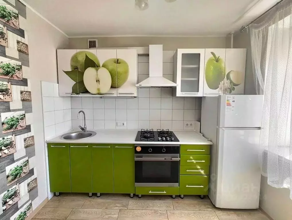 1-к кв. Крым, Симферополь ул. Лексина, 58 (36.0 м) - Фото 2