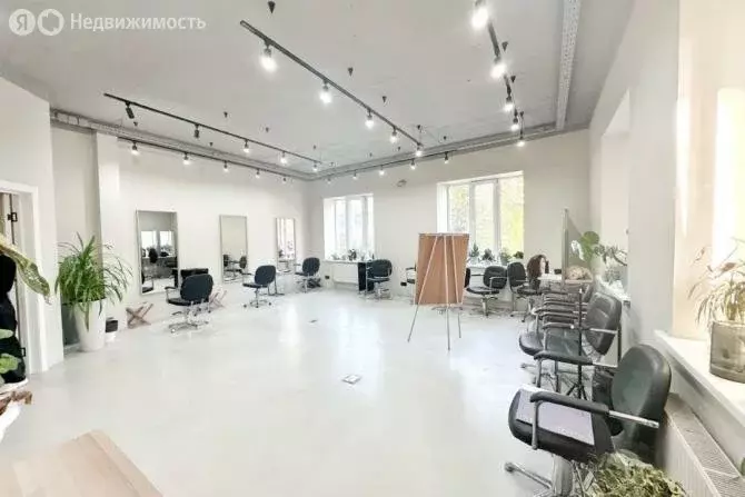 Офис (180 м) - Фото 1