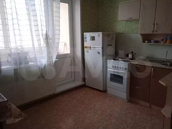 1-к. квартира, 36 м, 1/10 эт. - Фото 1