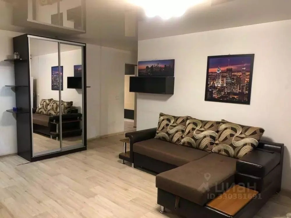 3-к кв. Иркутская область, Иркутск ул. Красноказачья, 68 (58.5 м) - Фото 1