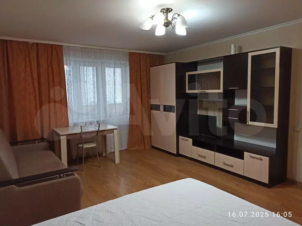 1-к. квартира, 40 м, 1/10 эт. - Фото 0