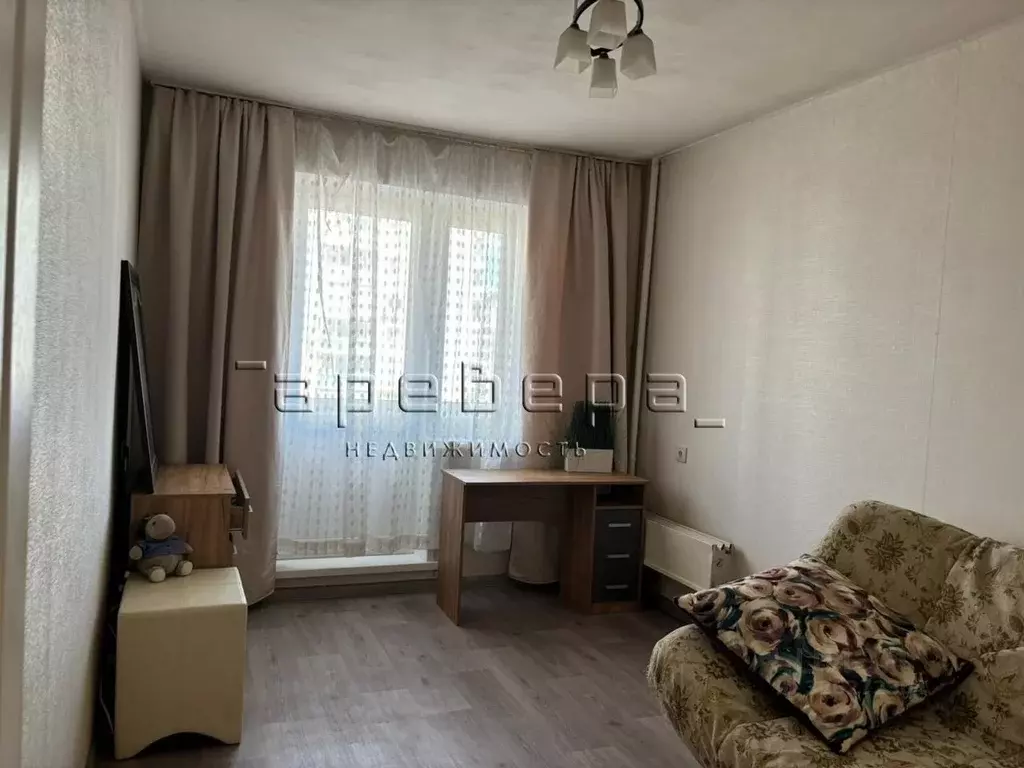 1-к кв. Красноярский край, Красноярск Взлетка мкр, ул. Батурина, 19 ... - Фото 1