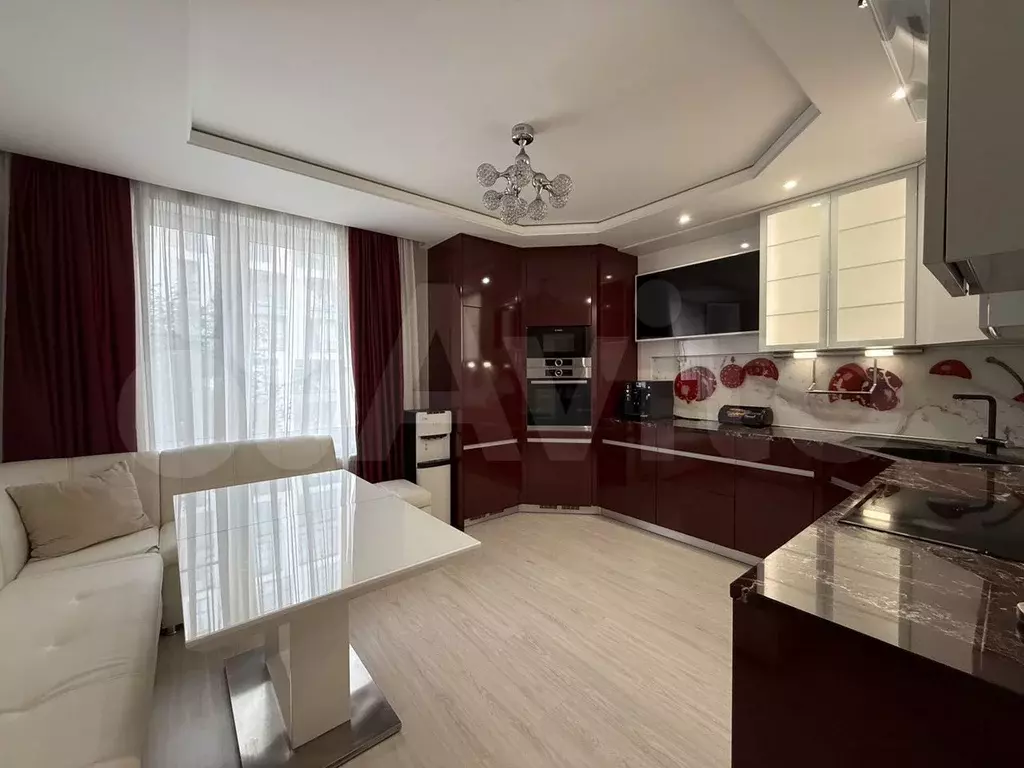 2-к. квартира, 70 м, 2/9 эт. - Фото 0