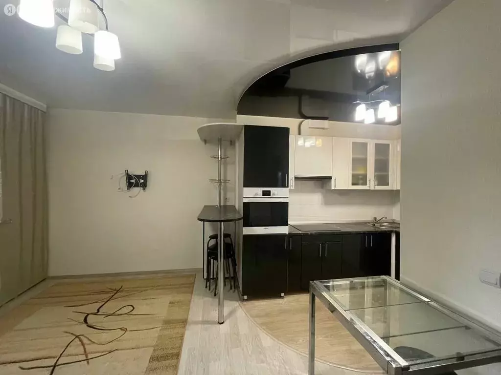 2-комнатная квартира: Оренбург, Липовая улица, 20 (71 м) - Фото 1