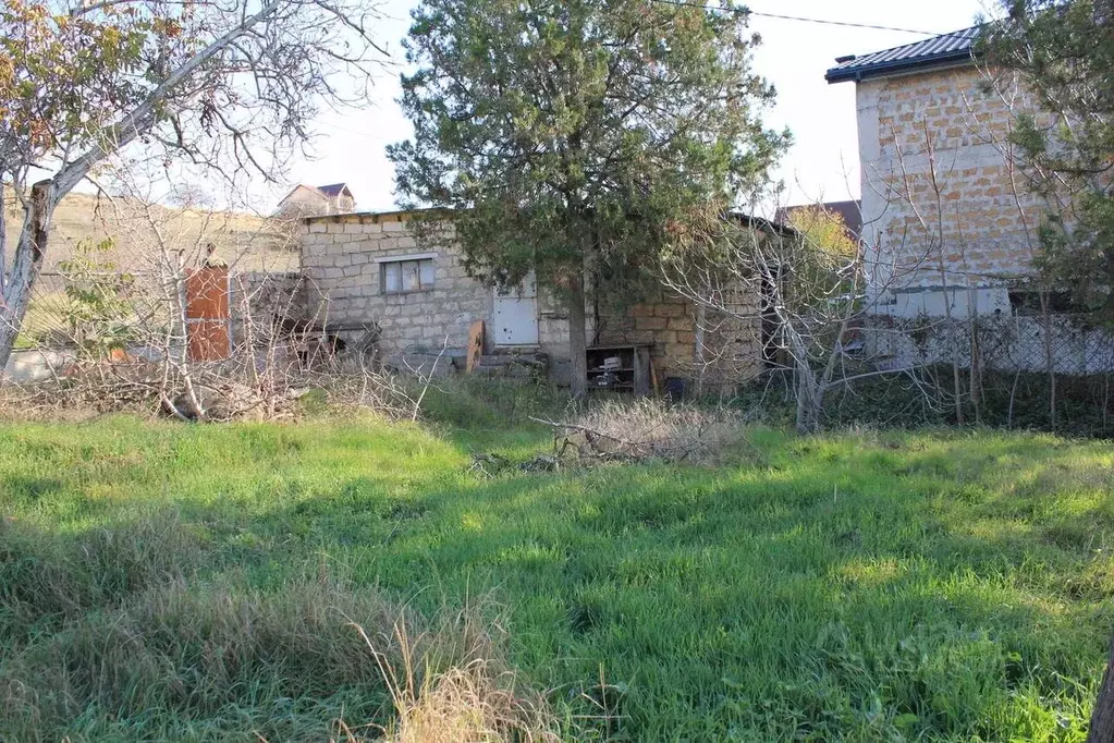 Участок в Севастополь Прибрежное-2 садовое товарищество, туп. ... - Фото 1