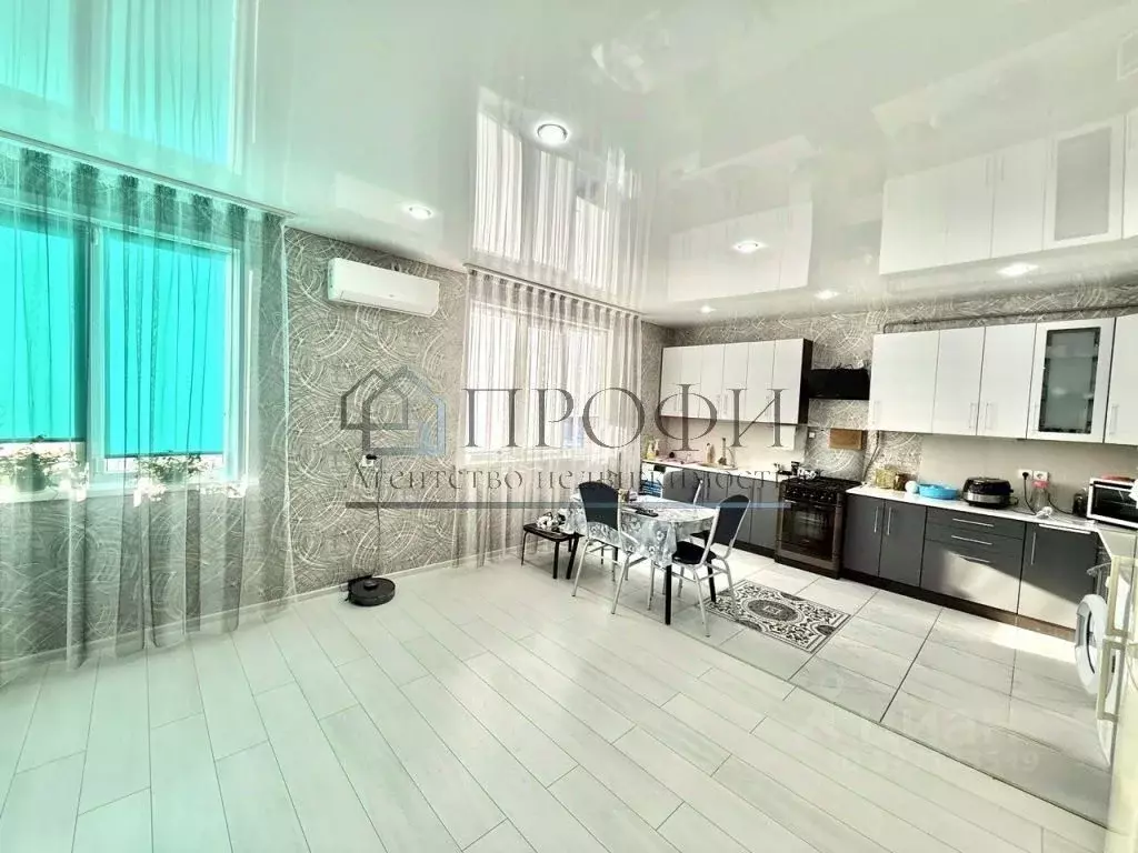 Дом в Белгородская область, Новооскольский муниципальный округ, с. ... - Фото 2