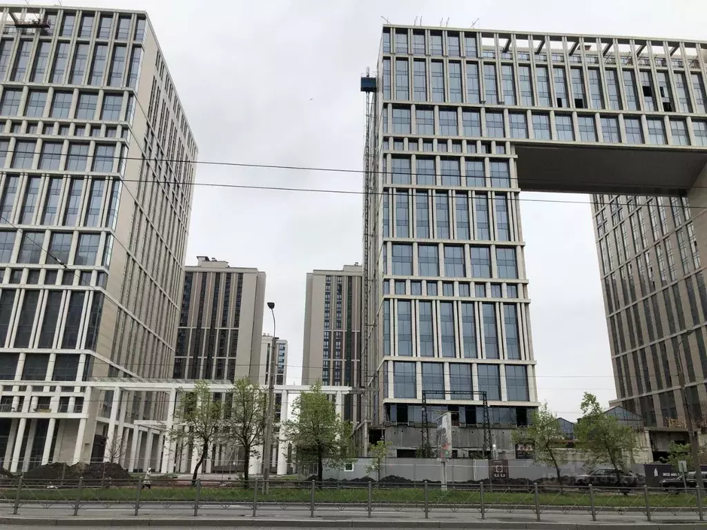 3-к кв. Санкт-Петербург ул. Типанова (131.0 м) - Фото 1