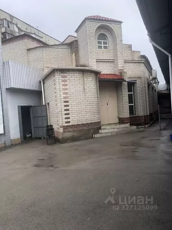 Торговая площадь в Крым, Симферополь просп. Победы, 84 (250 м) - Фото 2