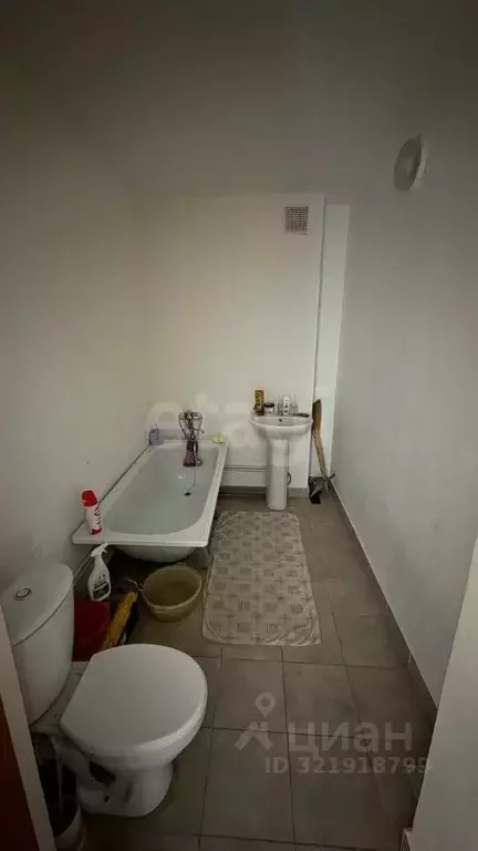 1-к кв. Красноярский край, Красноярск просп. Машиностроителей, 35 ... - Фото 1