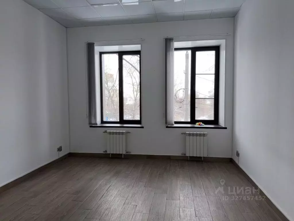 Помещение свободного назначения в Тульская область, Тула ул. ... - Фото 1