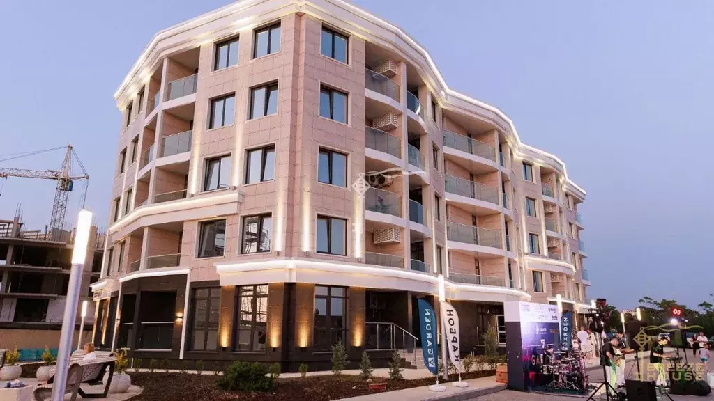 Помещение свободного назначения в Севастополь ул. Летчиков, 10к4 (28 ... - Фото 1