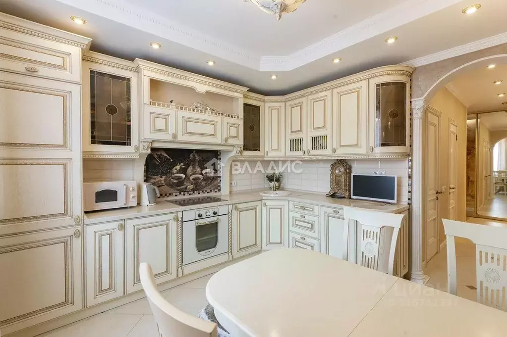 Квартира, 2 комнаты, 62.7 м - Фото 0