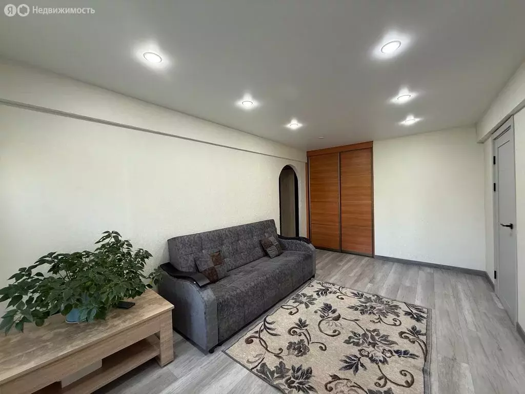 4-комнатная квартира: Иркутск, улица Баумана, 228 (61 м) - Фото 2