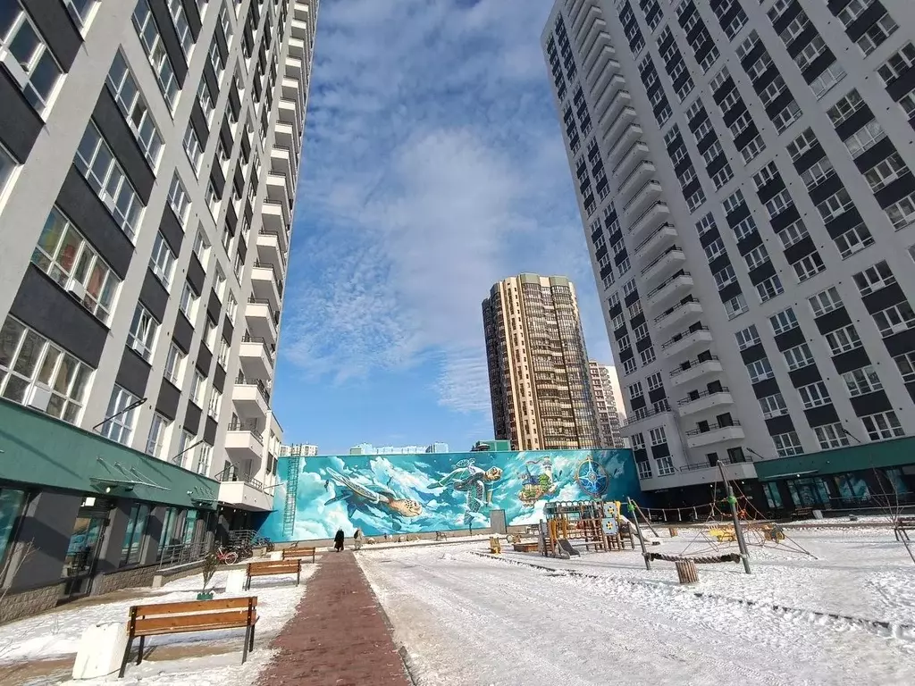 3-к кв. Санкт-Петербург пос. Парголово, ул. Брюлловская, 5 (75.0 м) - Фото 1