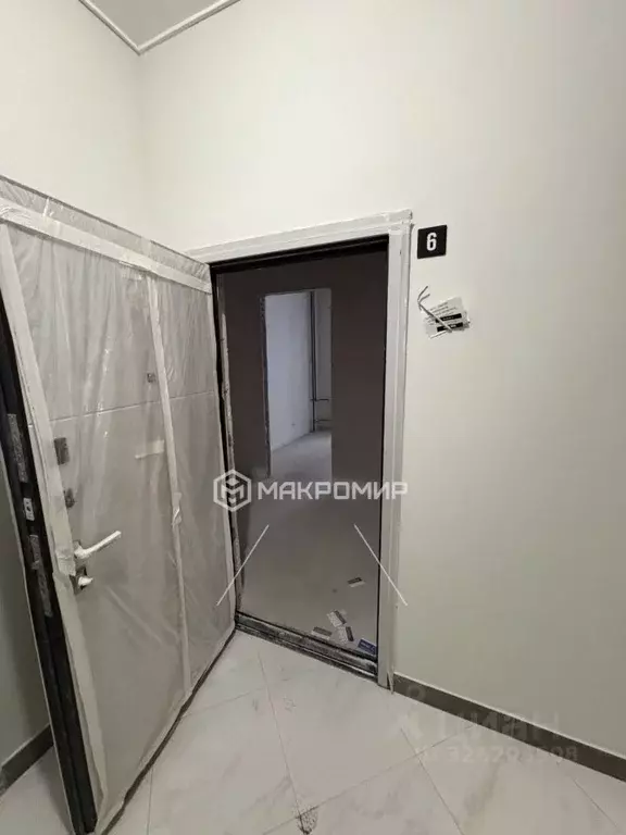 2-к кв. Брянская область, Брянск ул. Ильи Иванова, 3А (68.6 м) - Фото 1