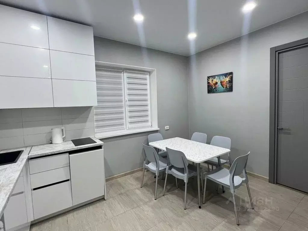 Дом в Крым, Симферополь ул. Севастопольская (45 м) - Фото 1