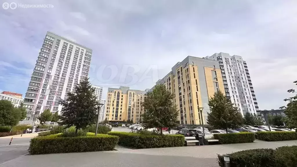 1-комнатная квартира: Тюмень, улица Монтажников, 61 (34.8 м) - Фото 2