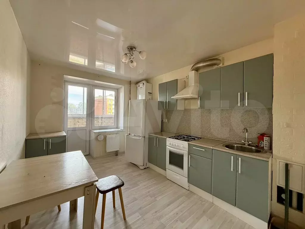 2-к. квартира, 58 м, 2/5 эт. - Фото 0