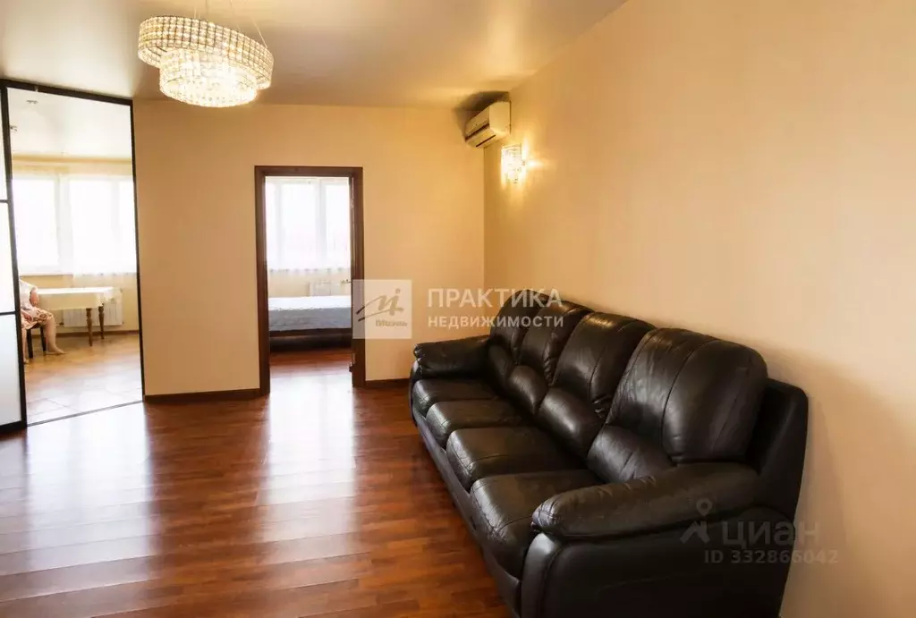 3-к кв. Москва Митинская ул., 10к1 (105.0 м) - Фото 1