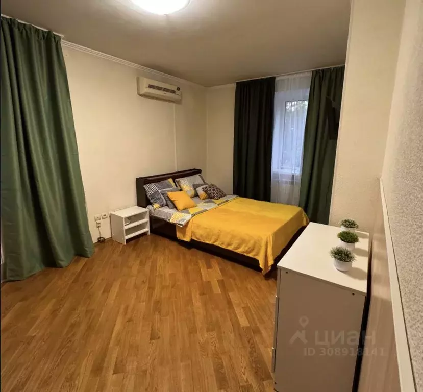 1-к кв. Белгородская область, Белгород Садовая ул., 57 (40.0 м) - Фото 0