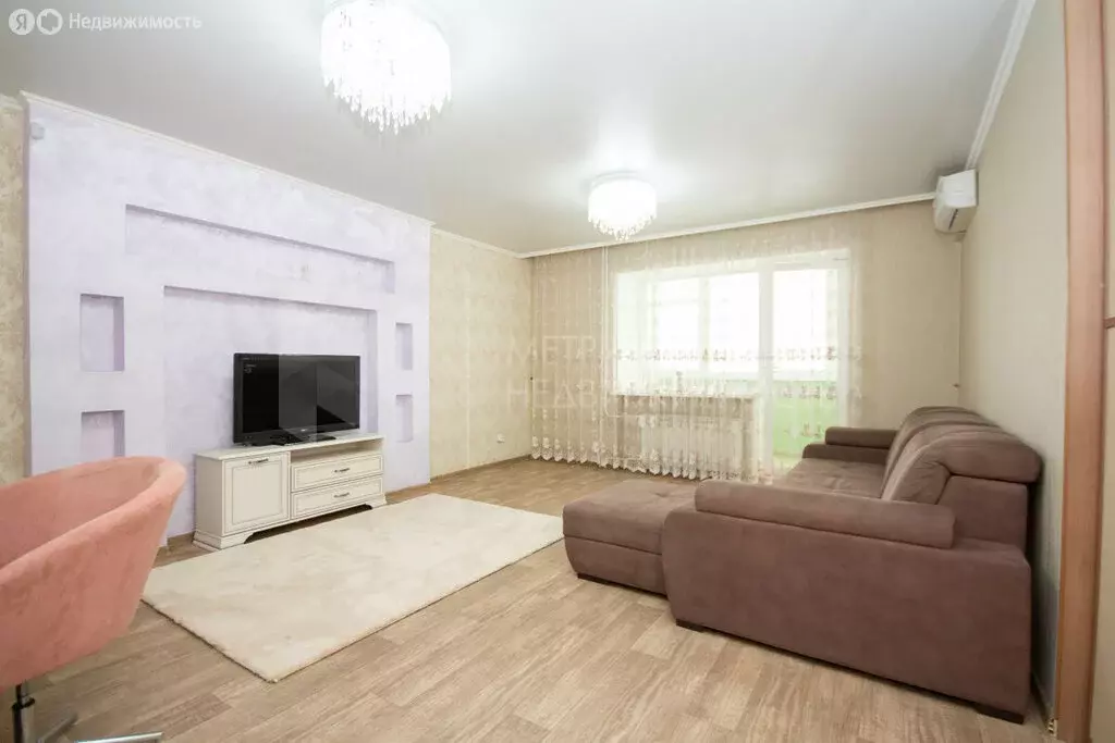 2-комнатная квартира: Тюмень, Ирбитская улица, 6 (84 м) - Фото 1