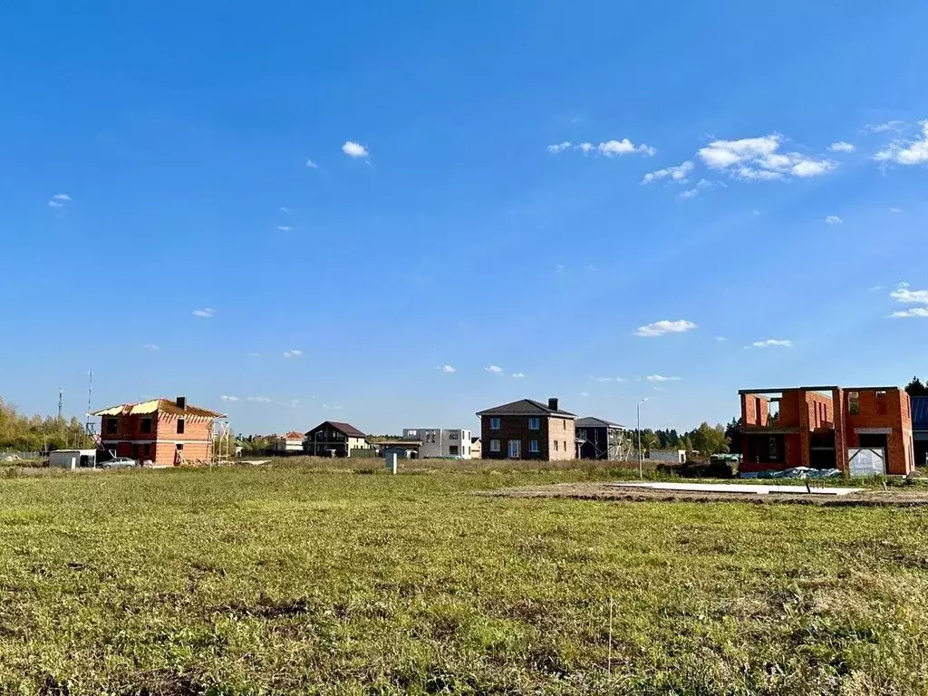 Участок в Московская область, Химки городской округ, д. Голиково ул. ... - Фото 0