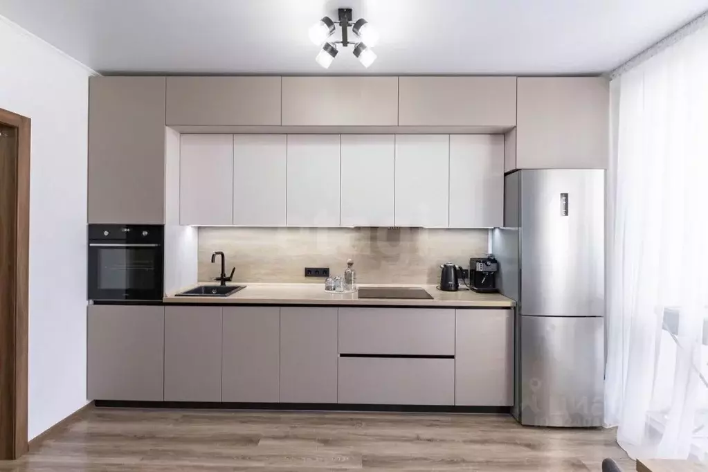 1-к кв. Тюменская область, Тюмень Полевая ул., 105 (51.0 м) - Фото 1