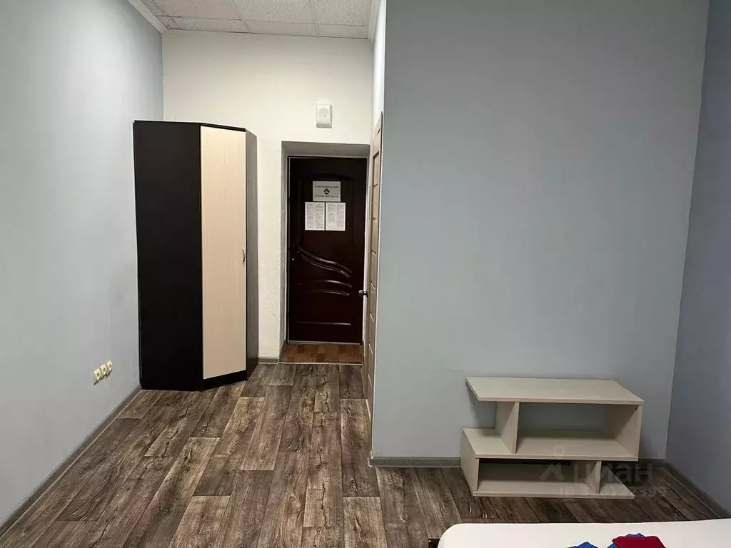 Комната Свердловская область, Екатеринбург ул. Пушкина, 2 (16.0 м) - Фото 1