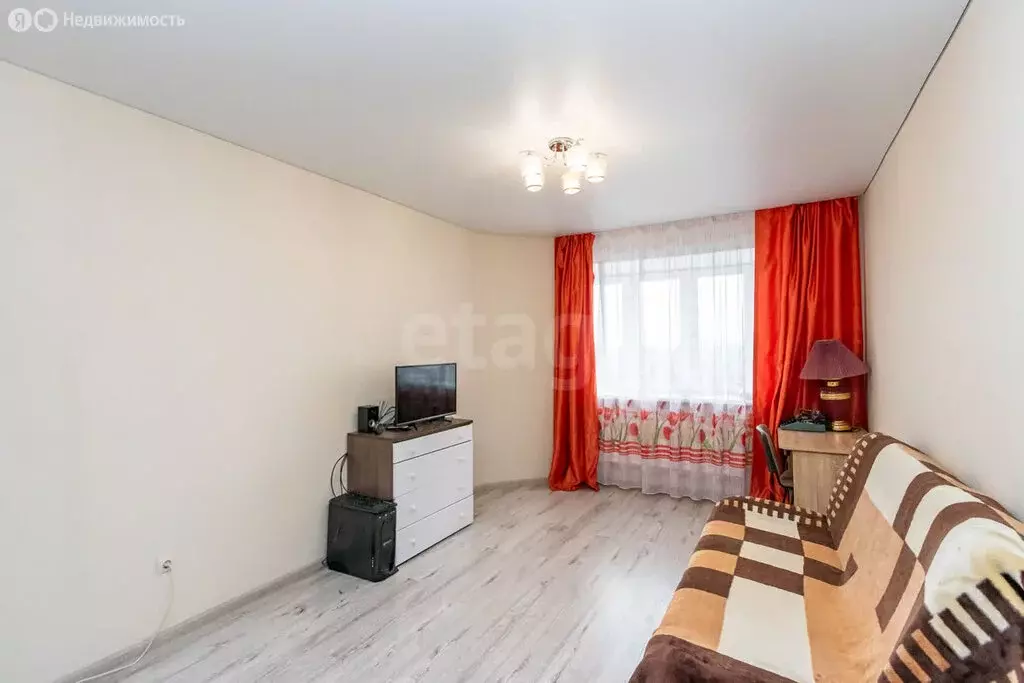 1-комнатная квартира: Тюмень, улица Революции, 228к4 (40.9 м) - Фото 1