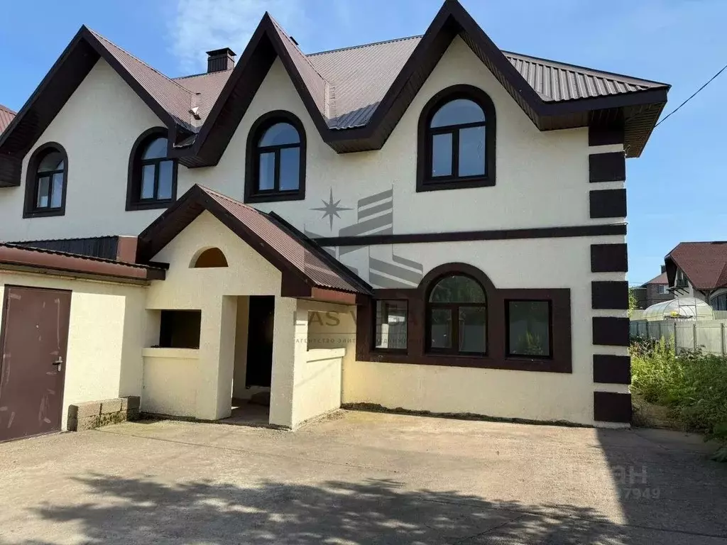 Дом в Башкортостан, Уфа городской округ, с. Нагаево, 4-й кв-л  (269 м) - Фото 1