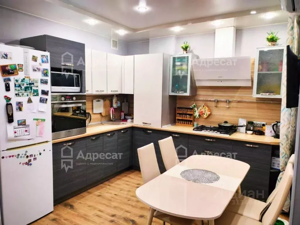 3-к кв. Волгоградская область, Волгоград ул. 70-летия Победы, 6 (73.4 ... - Фото 2