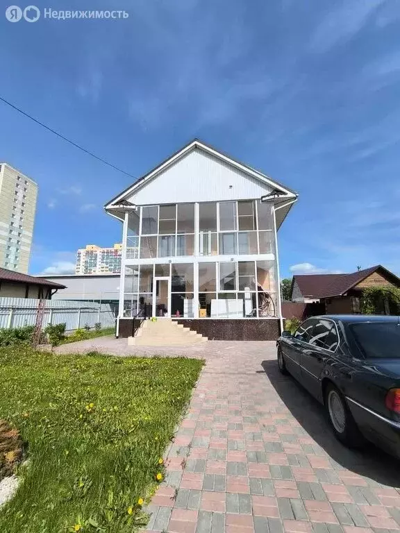 Дом в Новосибирск, улица Твардовского (211.5 м) - Фото 0