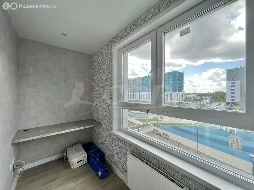 2-комнатная квартира: Тюмень, улица Павла Никольского, 4 (61.6 м) - Фото 1