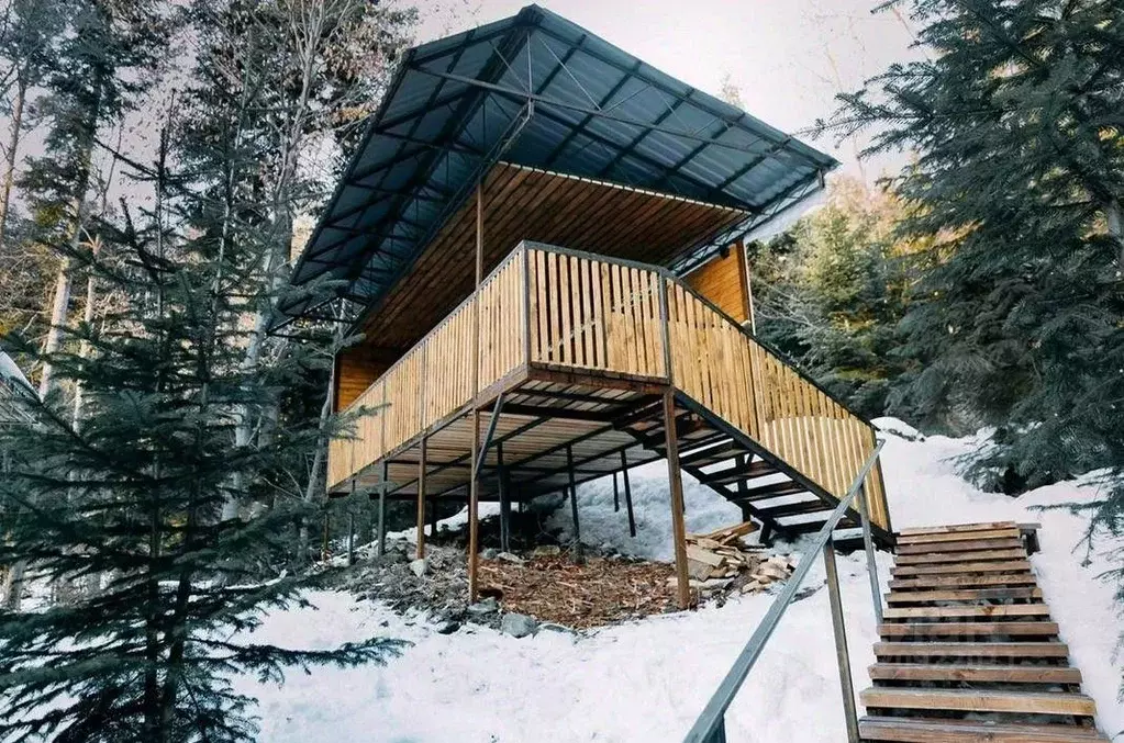 Дом в Карачаево-Черкесия, Зеленчукский район, пос. Нижний Архыз 24 (60 ... - Фото 1