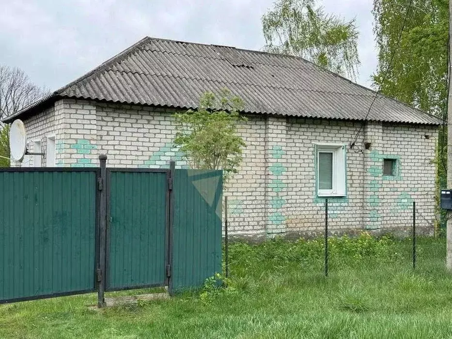 Дом в Белгородская область, Старооскольский городской округ, с. ... - Фото 1